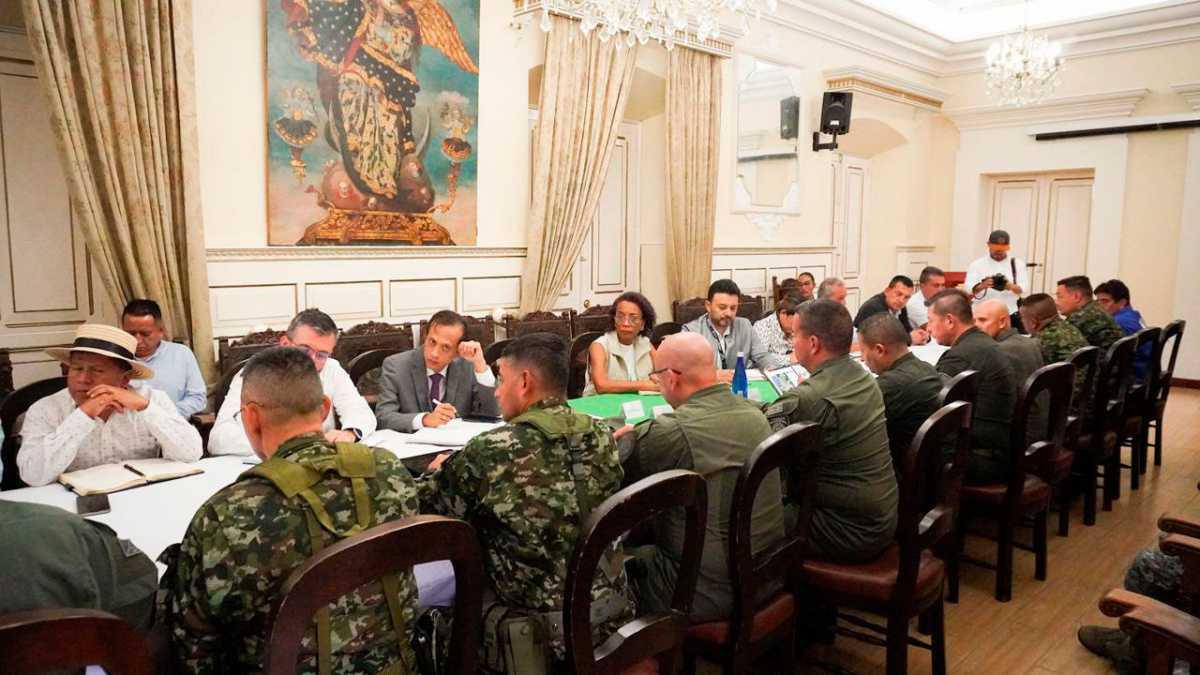 Anunciada ofensiva de la Fuerza Pública y millonaria inversión en tecnología para garantizar seguridad en el Cauca Anunciada ofensiva de la Fuerza Pública y millonaria inversión en tecnología para garantizar seguridad en el Cauca