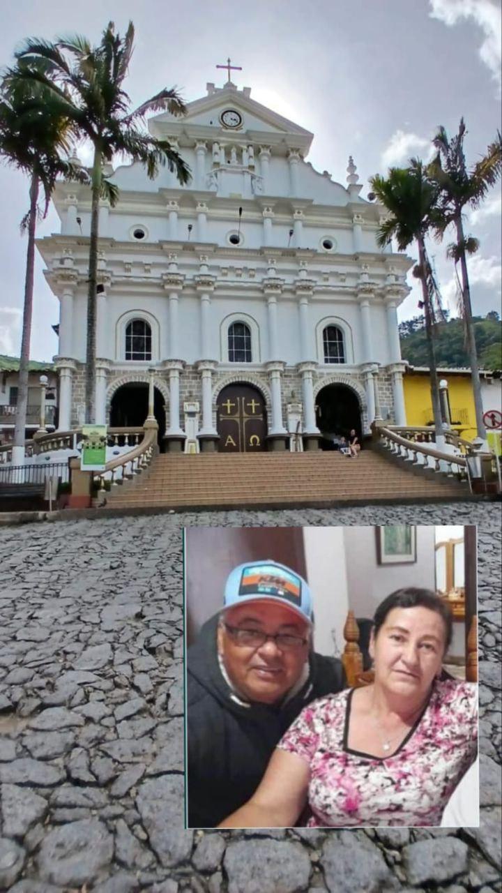 Sangre y Extorsión: Un Crimen Brutal Sacude a la Comunidad de Angostura Tras Mensaje de Agresores a un Hijo Desgarrado Sangre y Extorsión: Un Crimen Brutal Sacude a la Comunidad de Angostura Tras Mensaje de Agresores a un Hijo Desgarrado