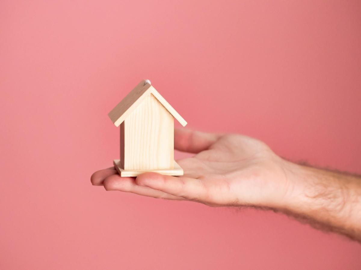 George O. Property Manager (Verified cv)