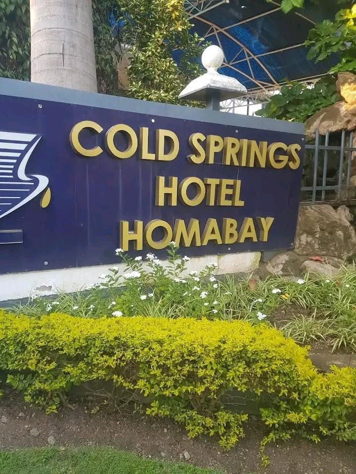 Cold Springs Hotel 