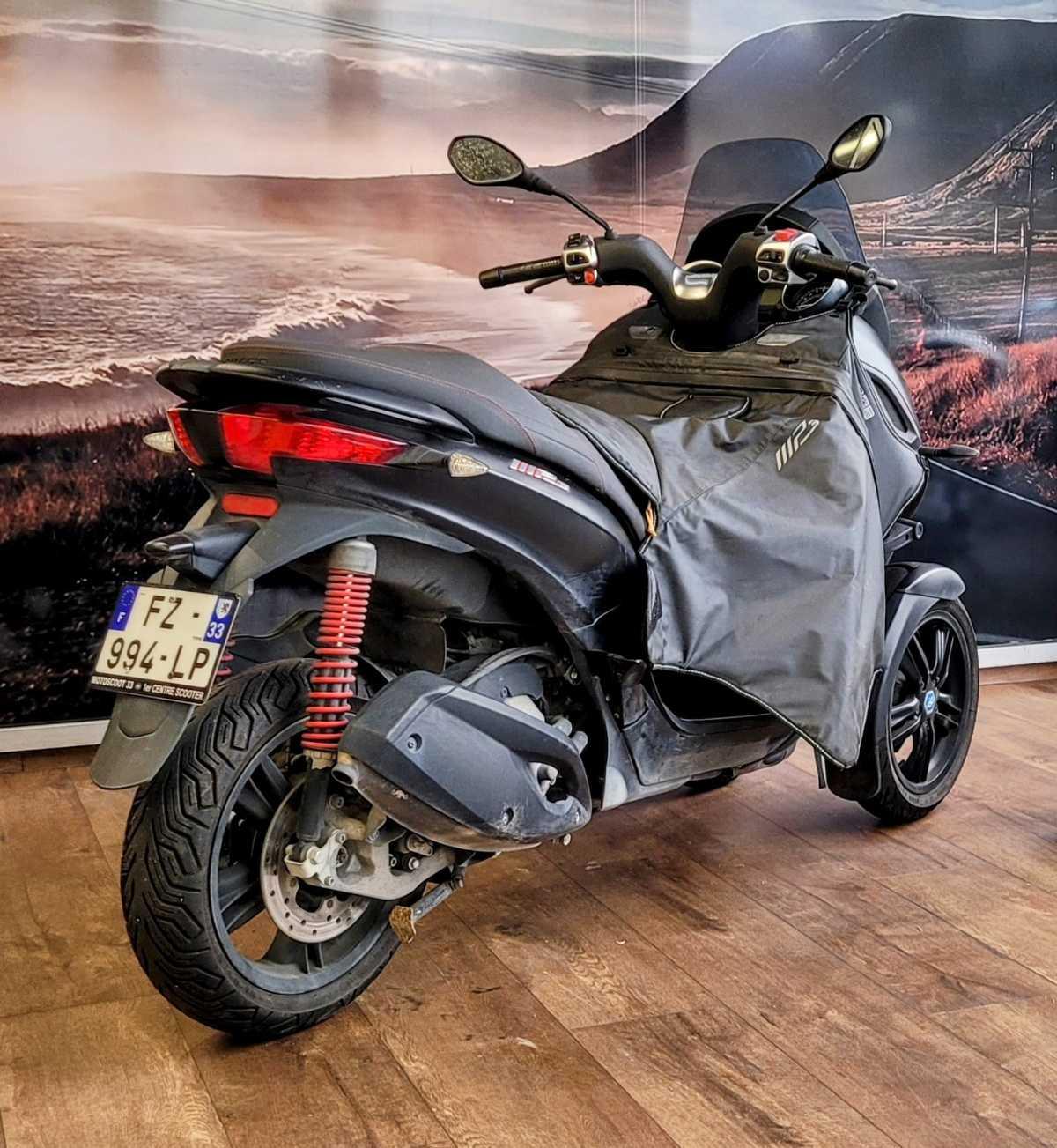 PIAGGIO MP3 300 SPORT