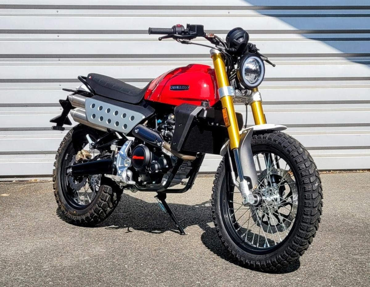 FANTIC CABALLERO 125 SCRAMBLER FANTIC CABALLERO 125 SCRAMBLER