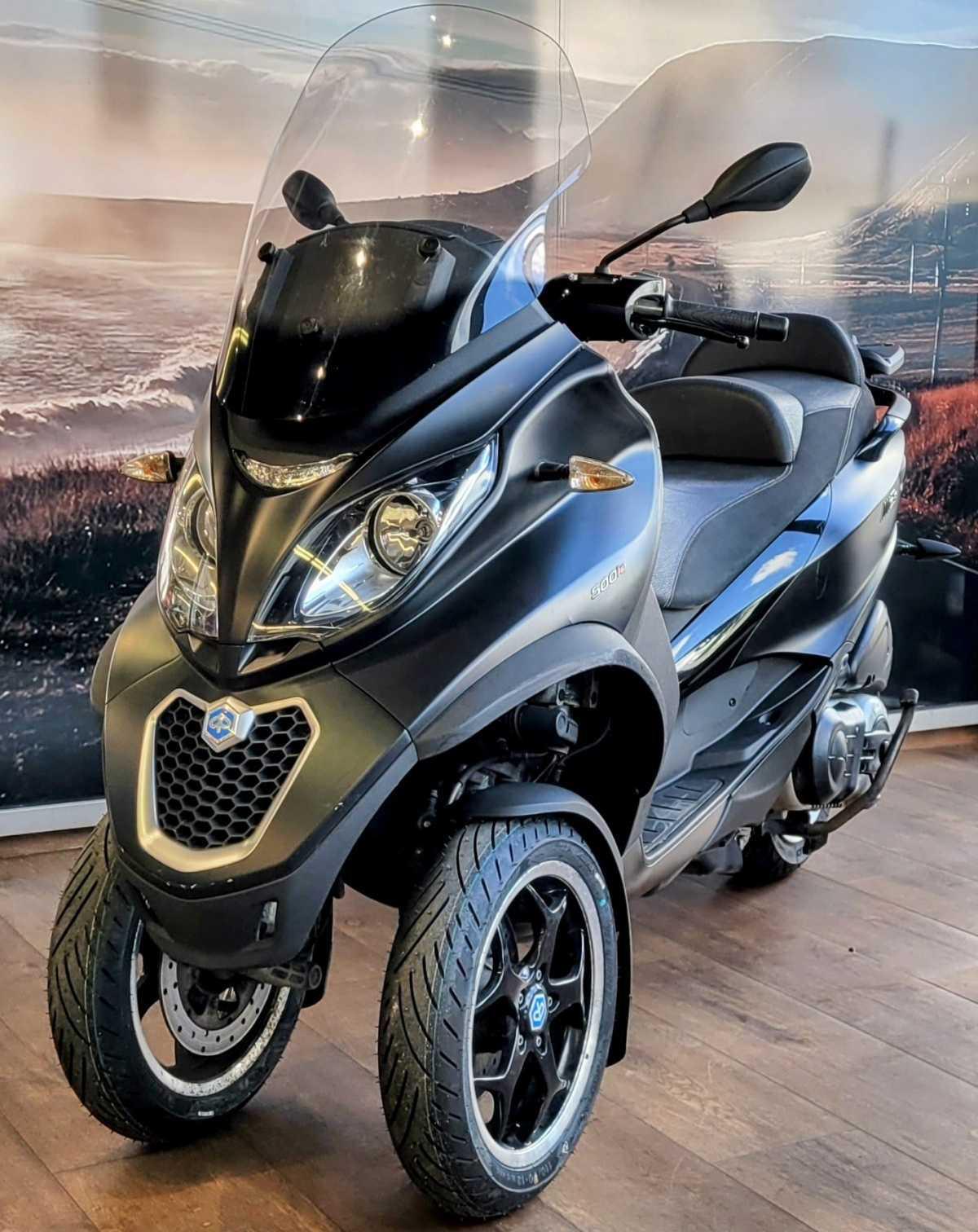 PIAGGIO MP3 500 LT