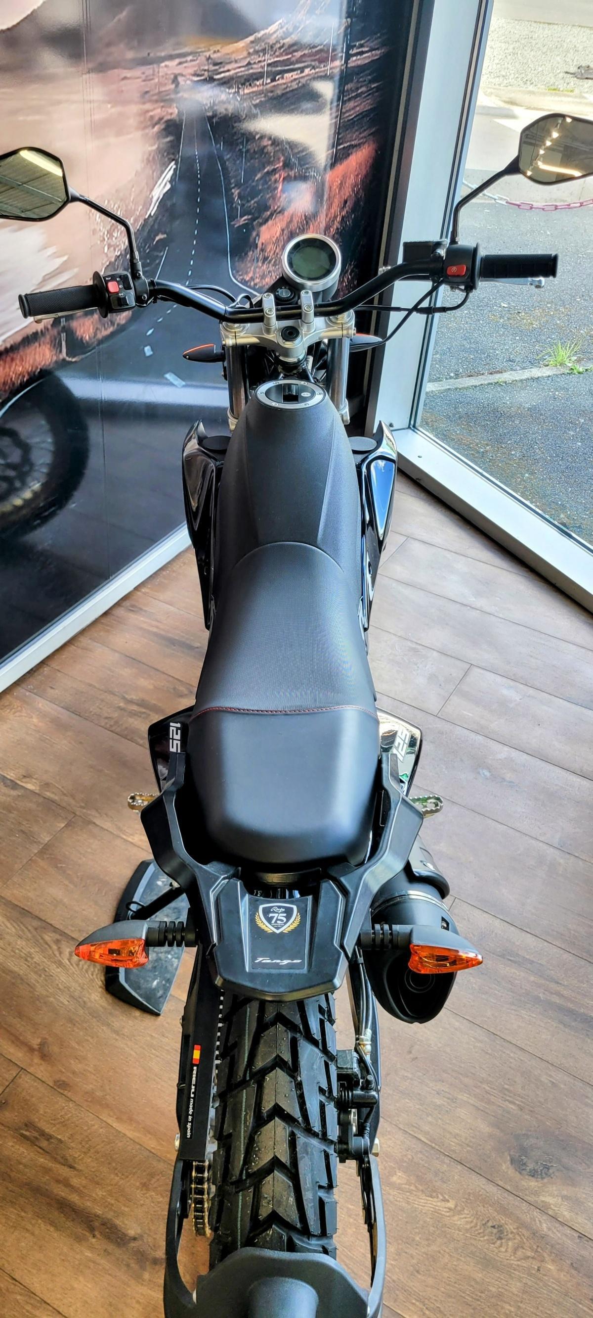 RIEJU TANGO 125 Scrambler RIEJU TANGO 125 Scrambler