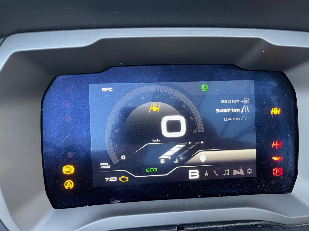 PIAGGIO MP3 530 HPE PIAGGIO MP3 530 HPE