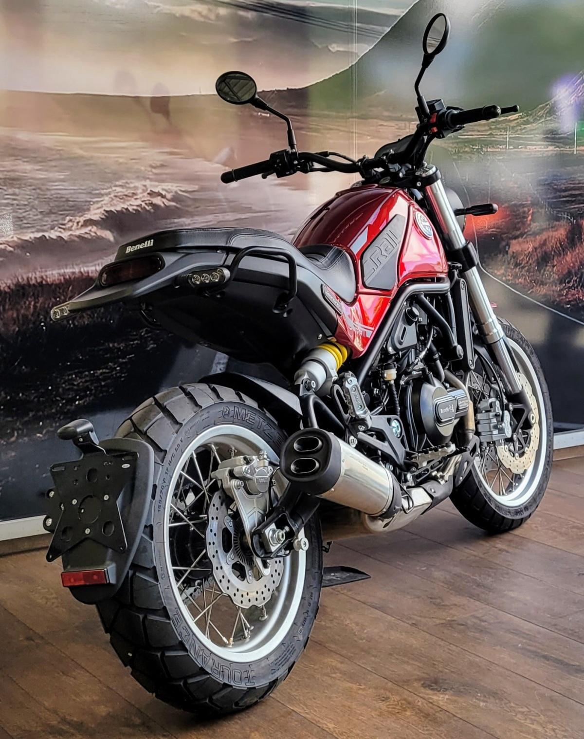 BENELLI Leoncino 500 T
