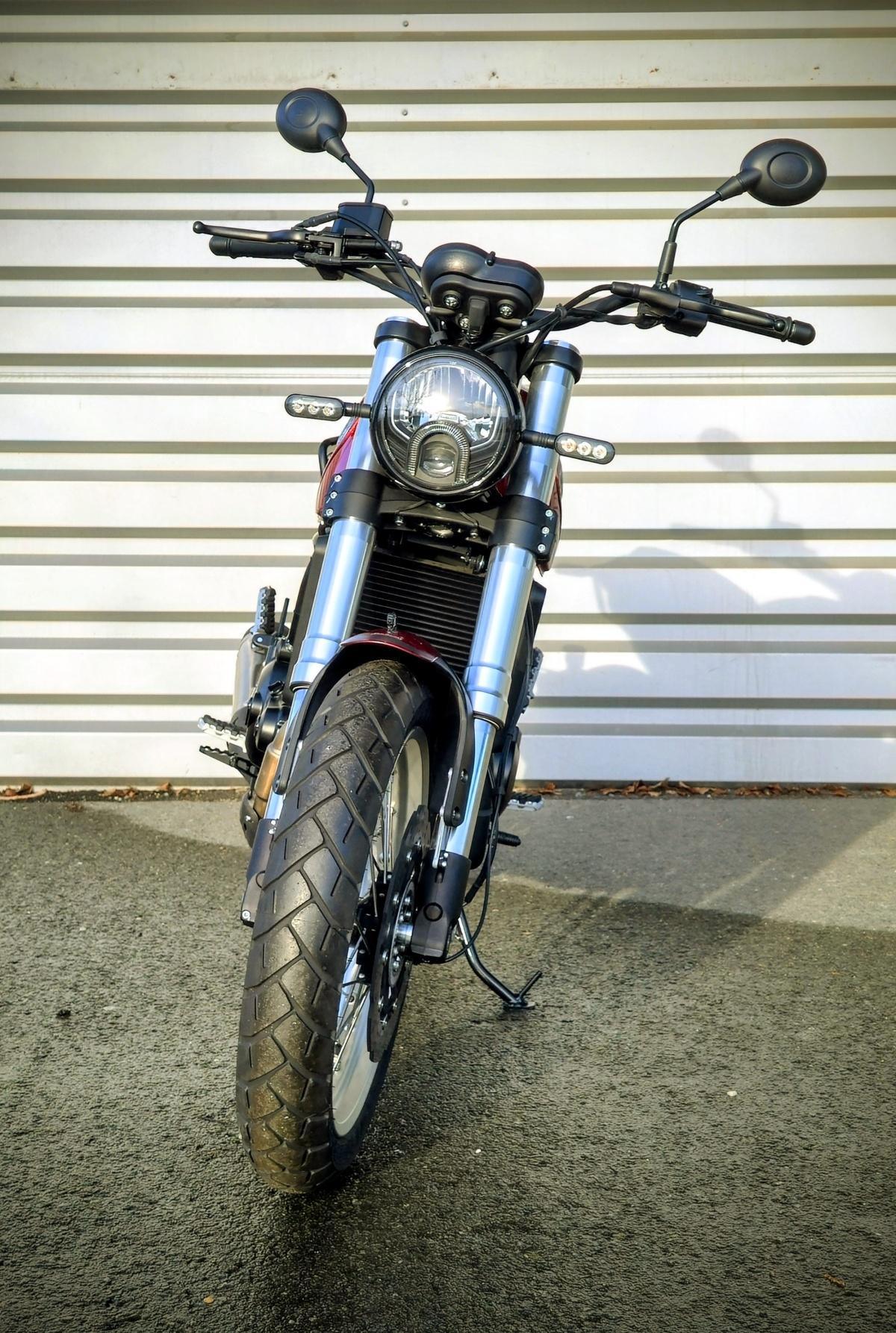 BENELLI Leoncino 500 T