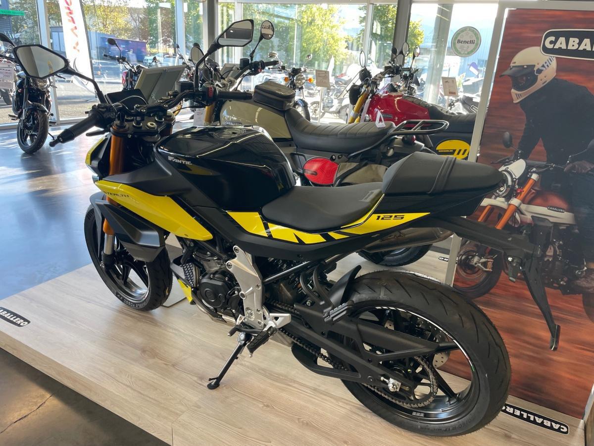 FANTIC 125 STEALTH FANTIC 125 STEALTH