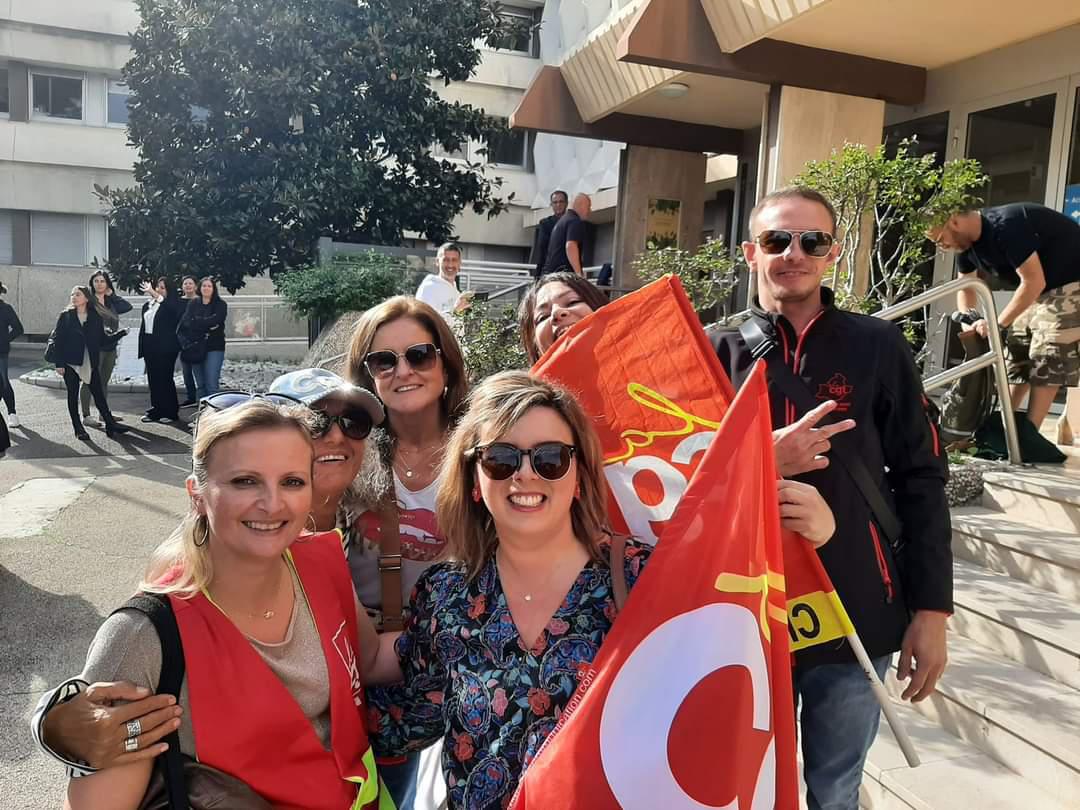 ✊🏻 Les salariés de la sécurité sociale en colère ! ✊🏻 Les salariés de la sécurité sociale en colère !