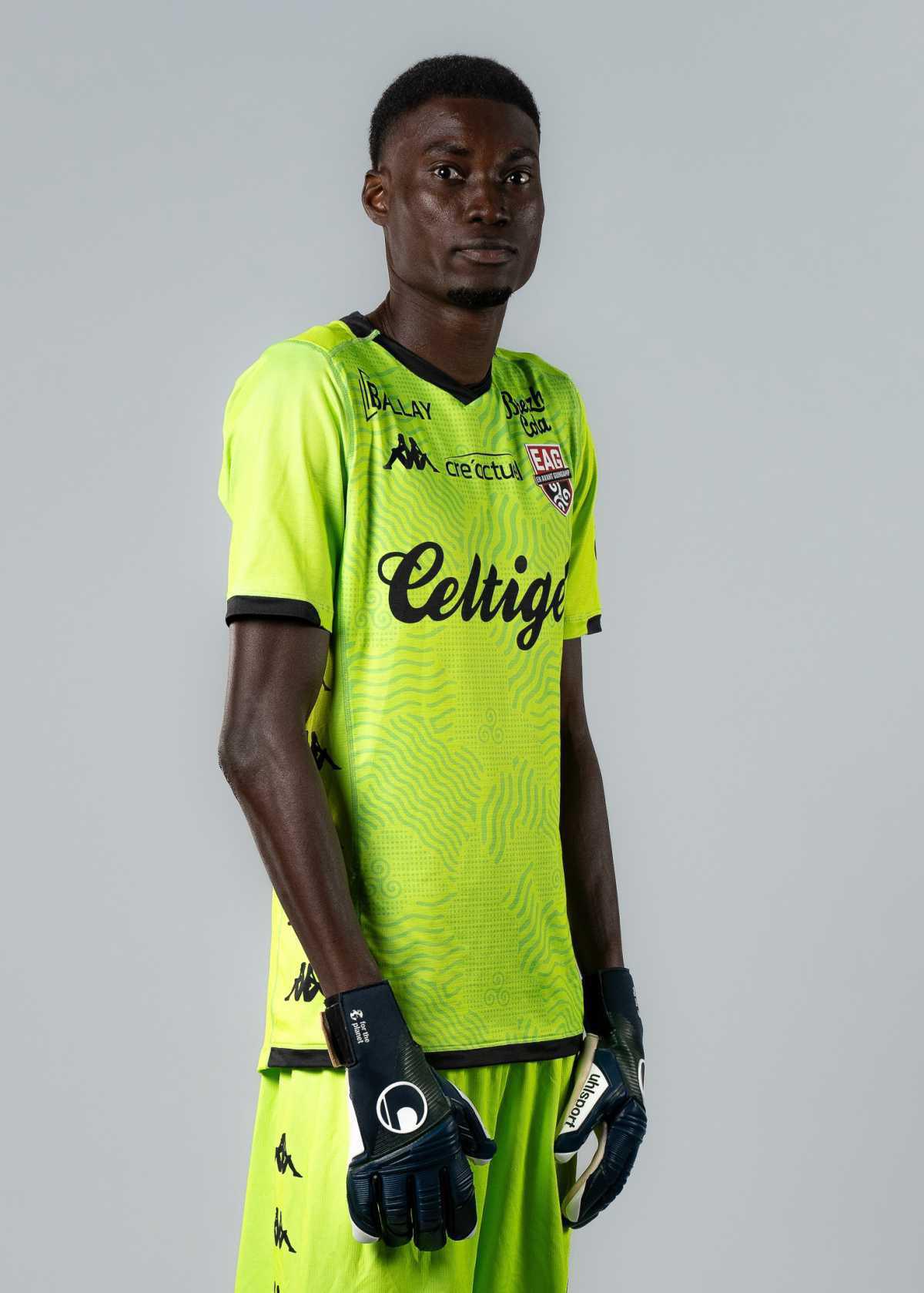 30 Babacar NIASSE