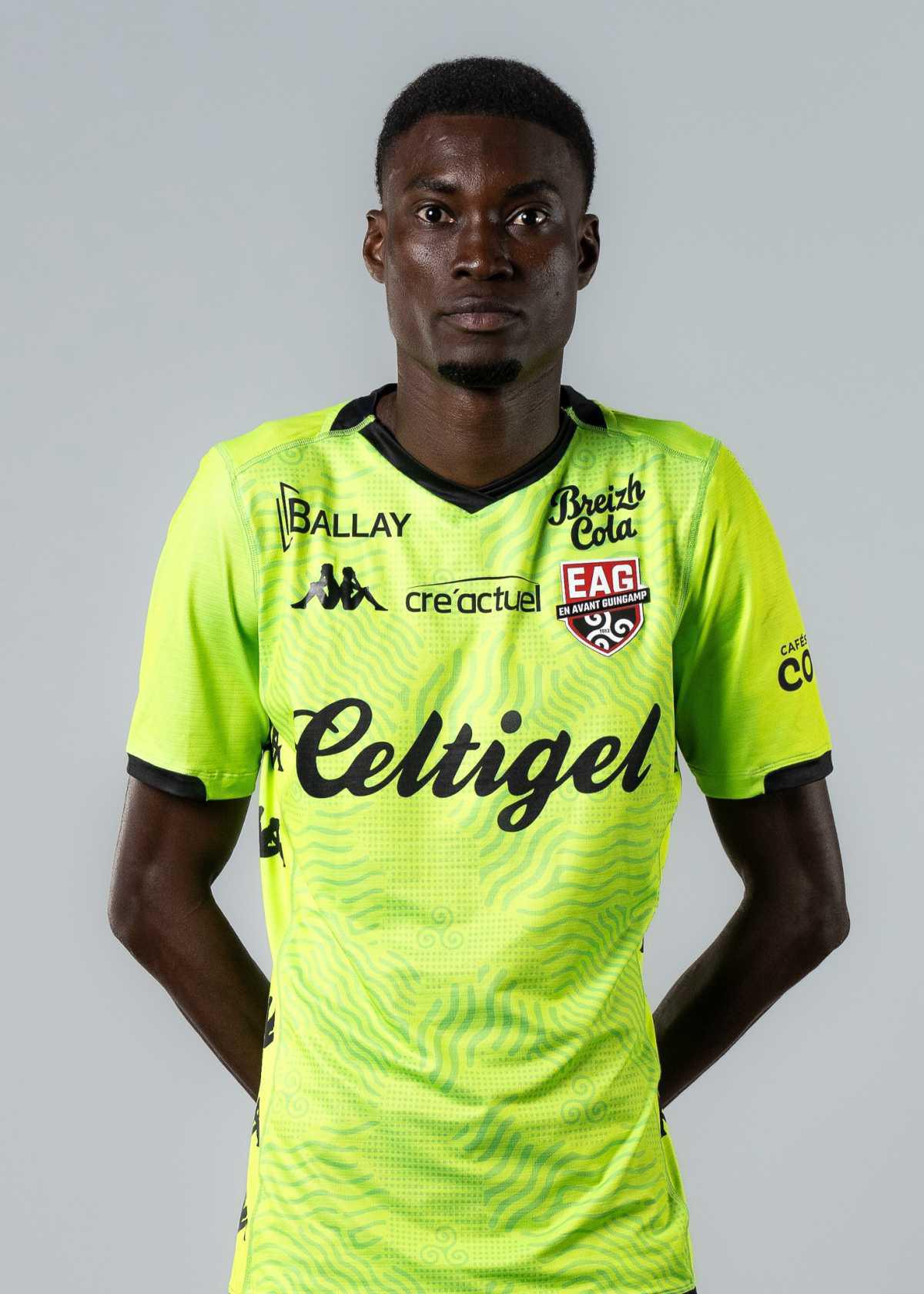 30 Babacar NIASSE