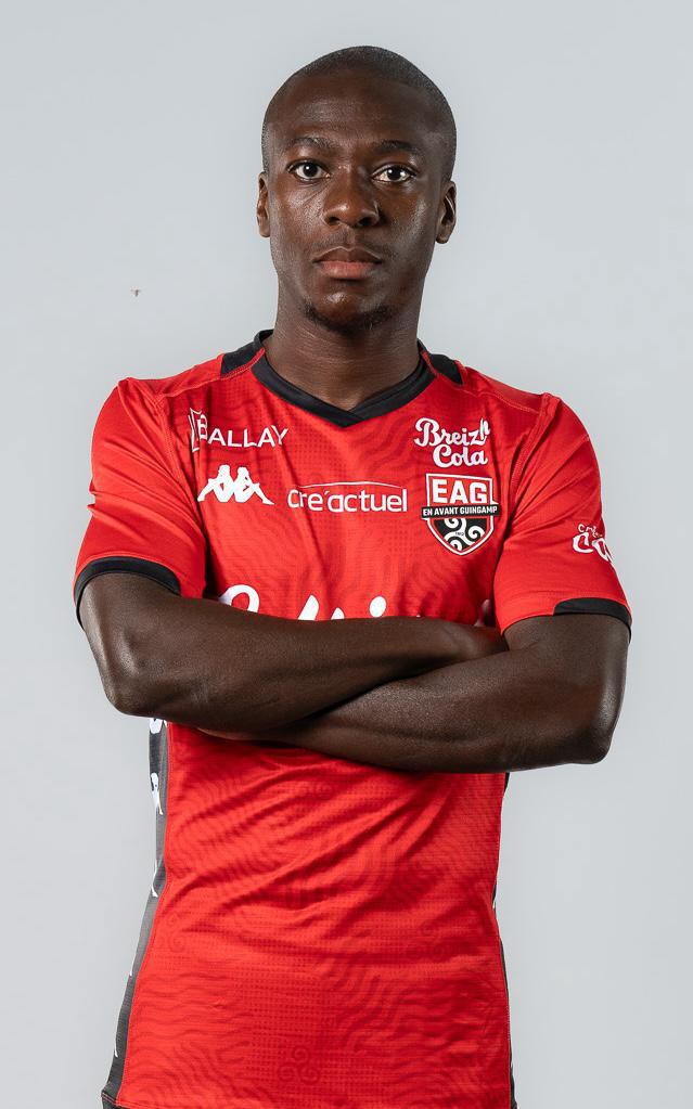 23 Taylor LUVAMBO