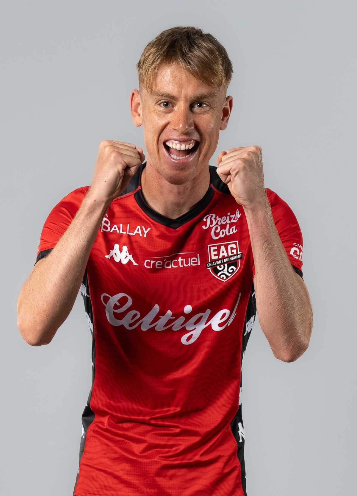 26 Matthis RIOU