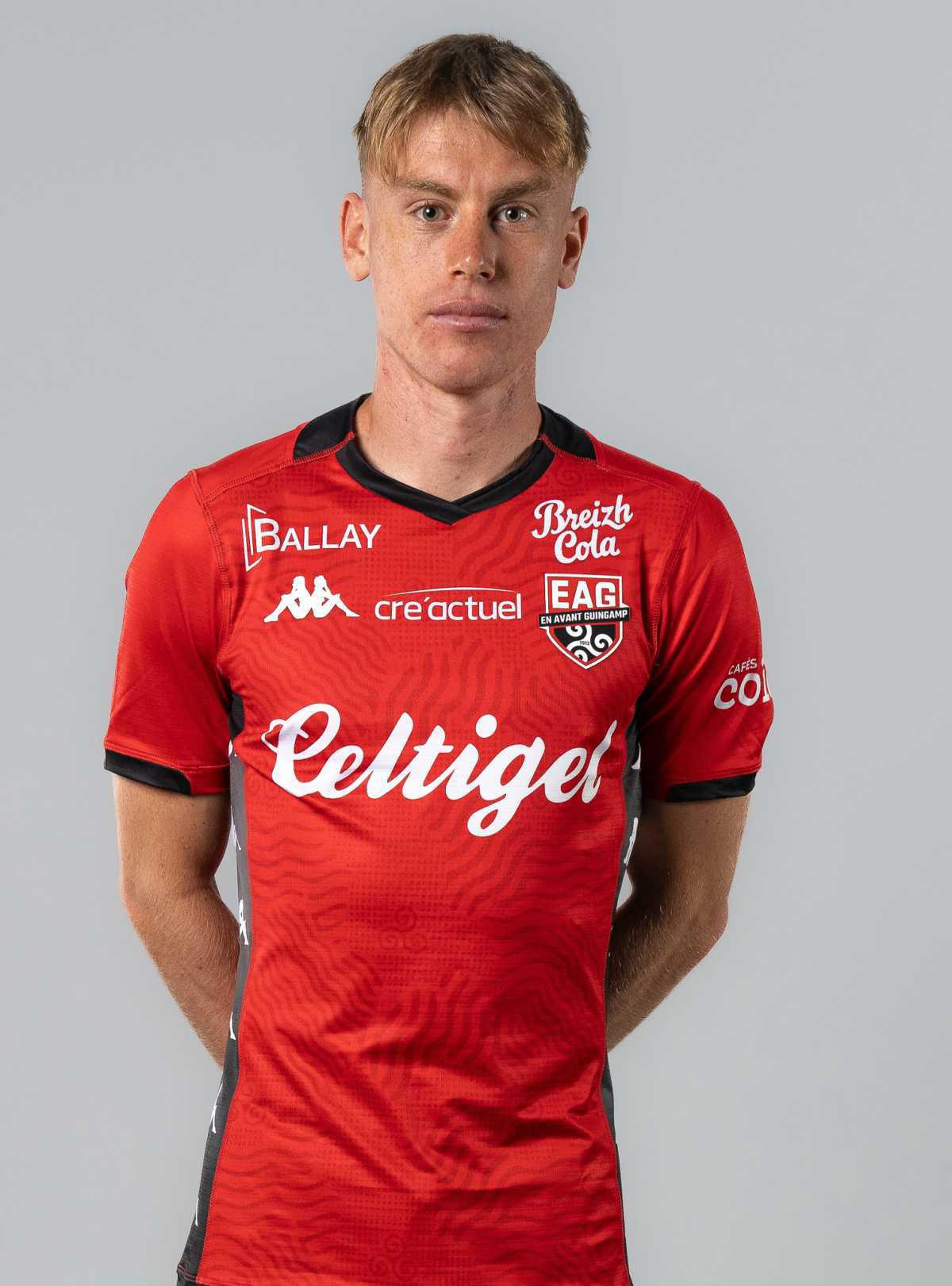 26 Matthis RIOU