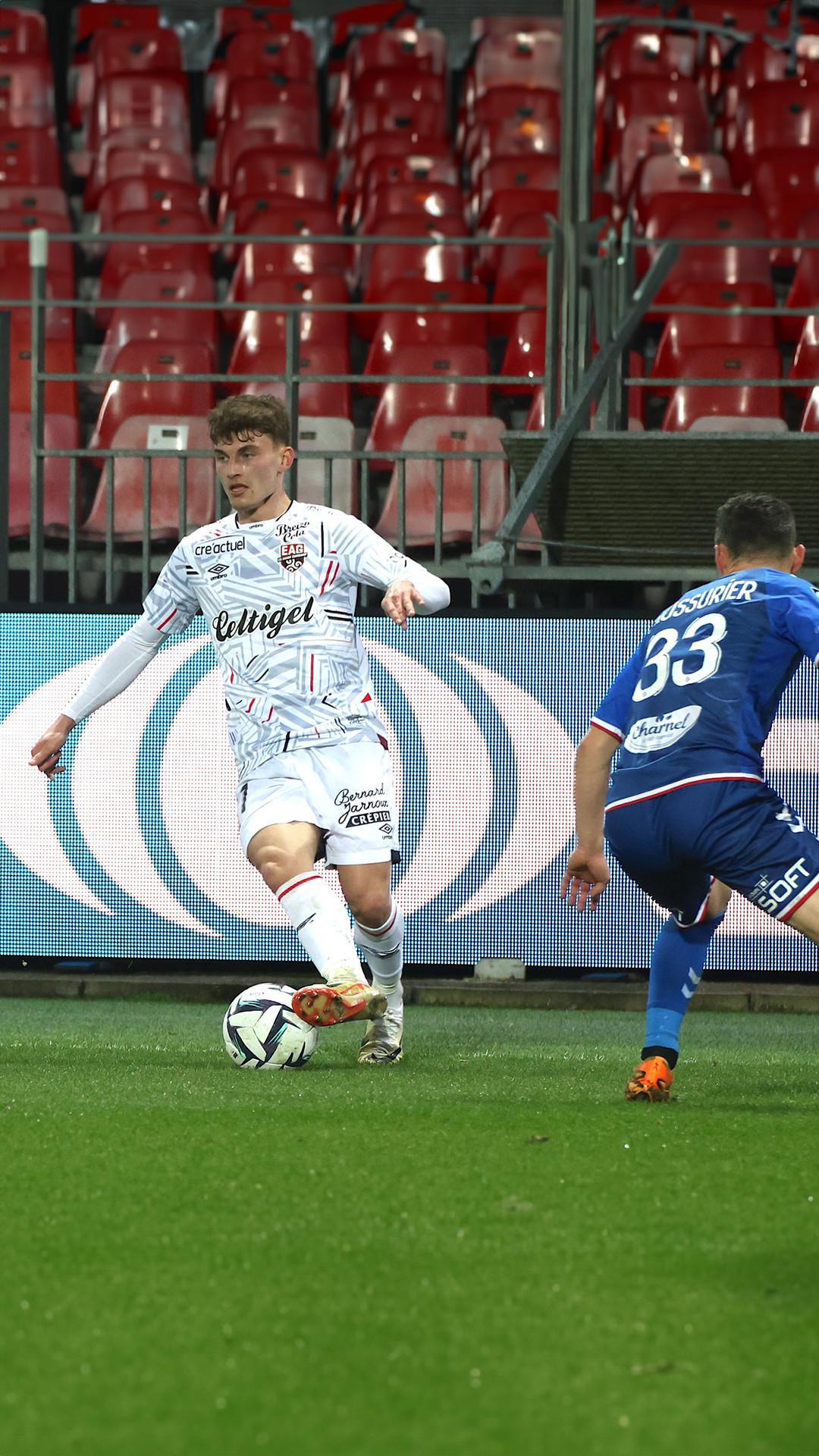 2 Lucas MARONNIER