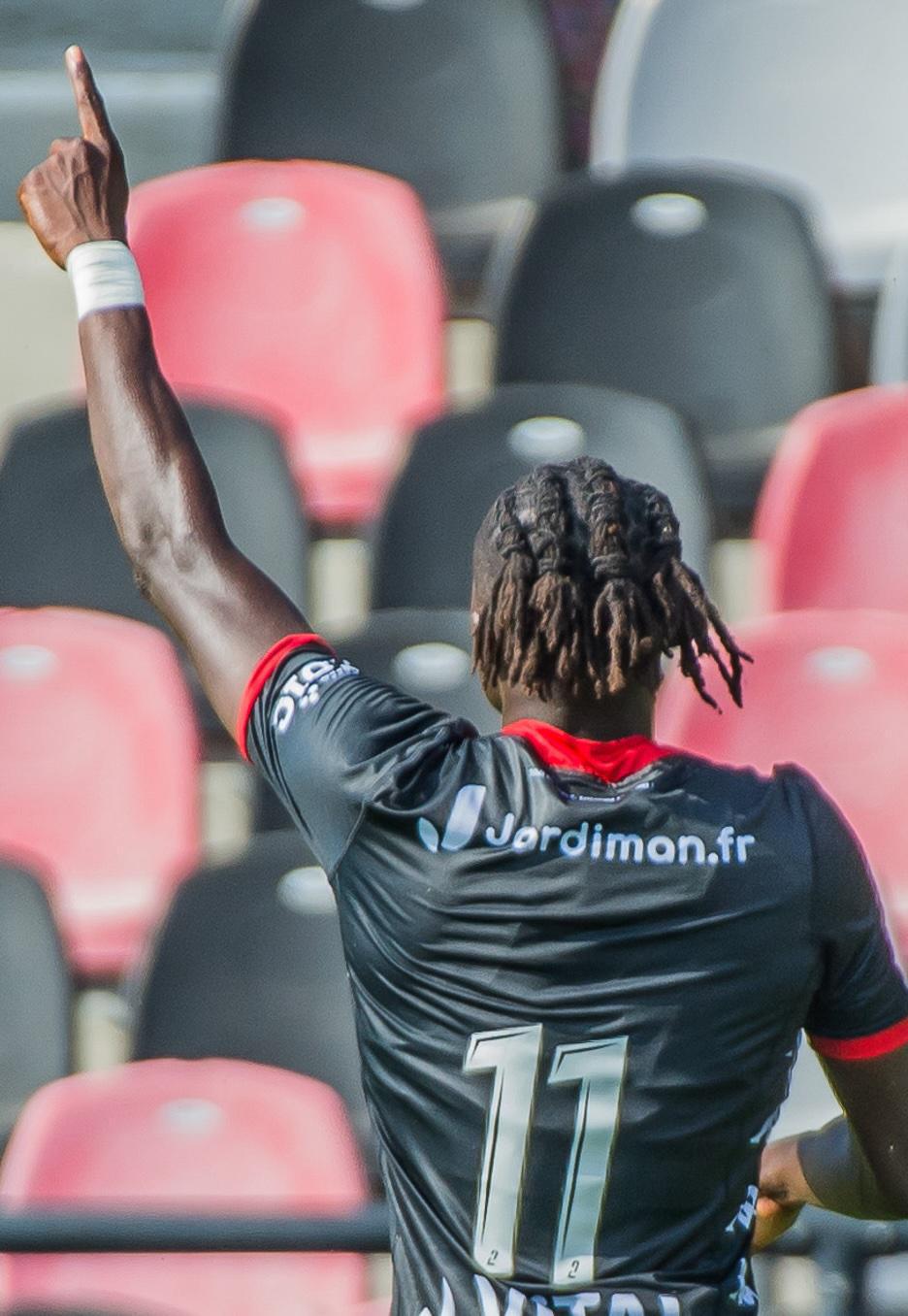 11 Amadou SAGNA