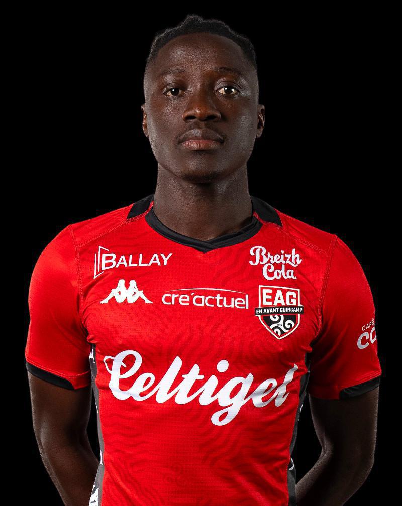 11 Amadou SAGNA