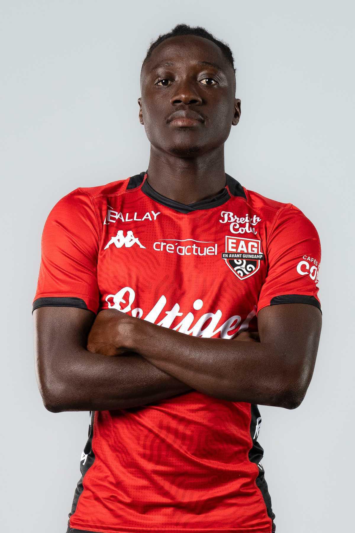 11 Amadou SAGNA