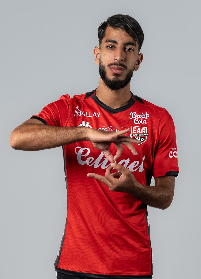 27 Rayan TOUZGHAR