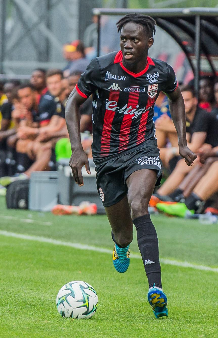 29 Junior Armando MENDES