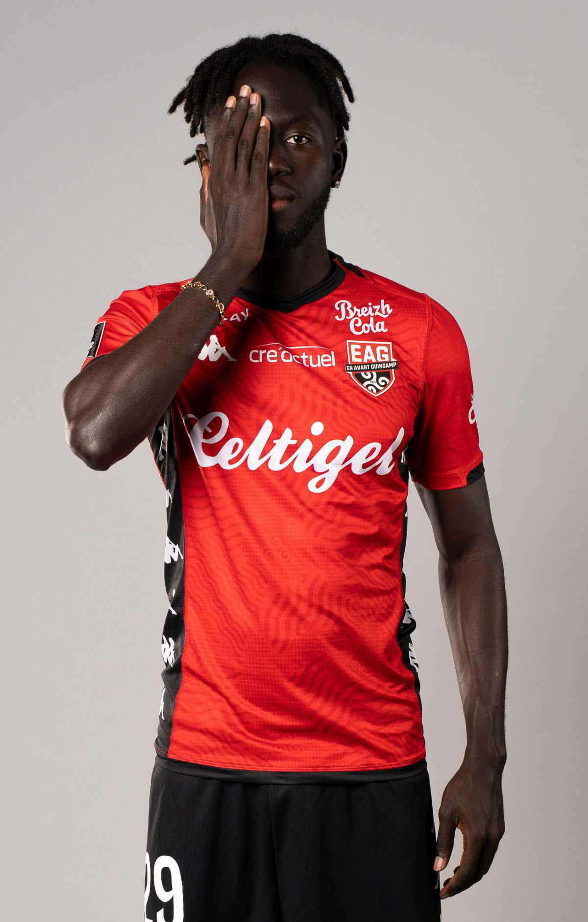 29 Junior Armando MENDES