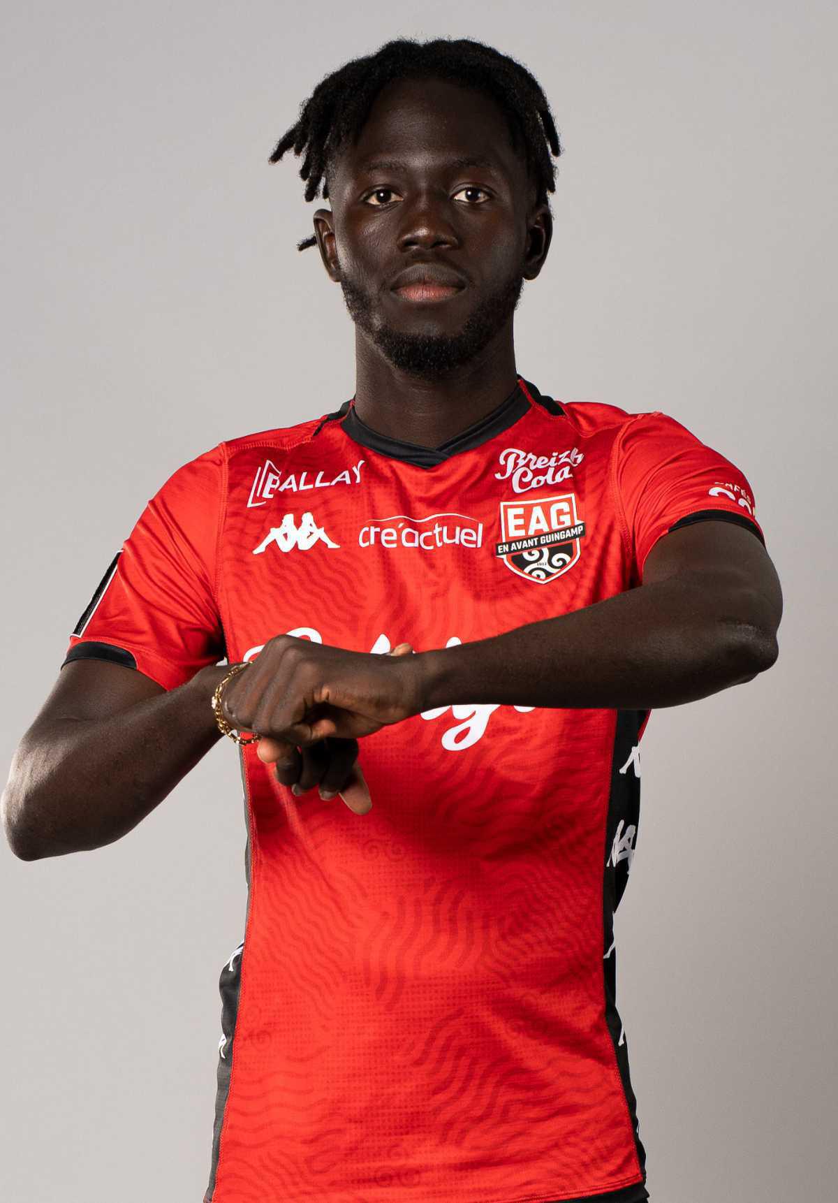 29 Junior Armando MENDES