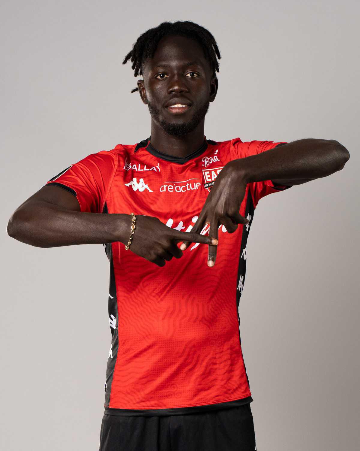 29 Junior Armando MENDES