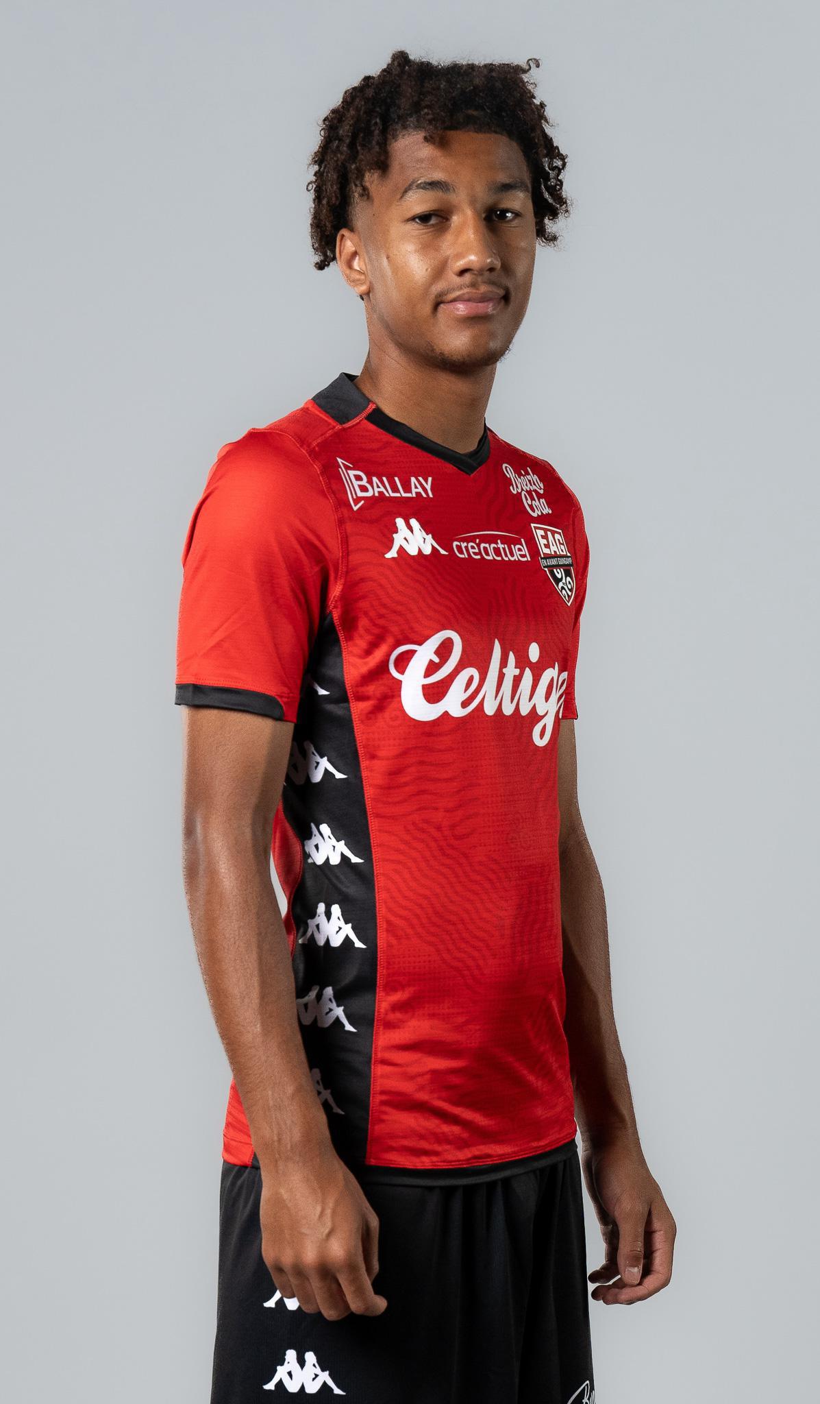 38 Idriss Planeix