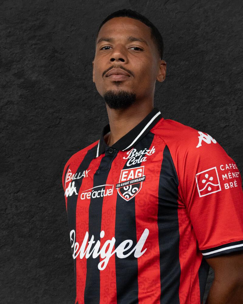  4 Dylan Louiserre
