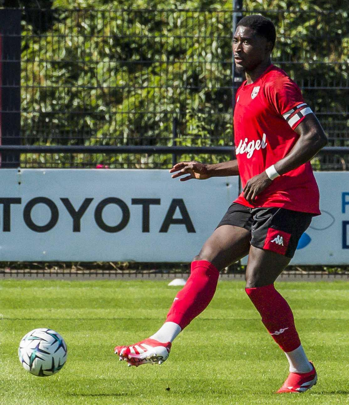  7 Donatien Gomis