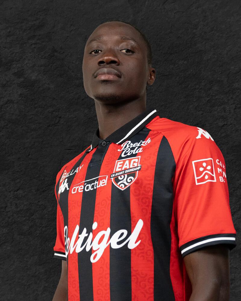 11 Amadou Sagna