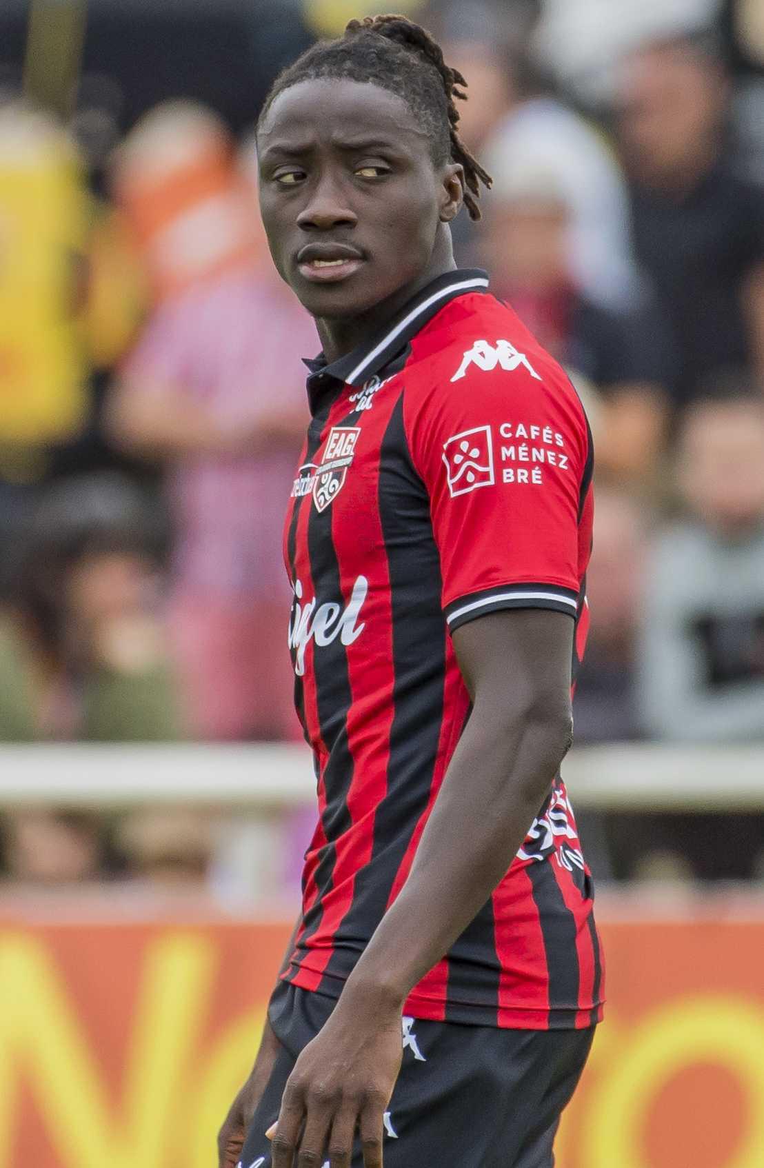  11 Amadou Sagna