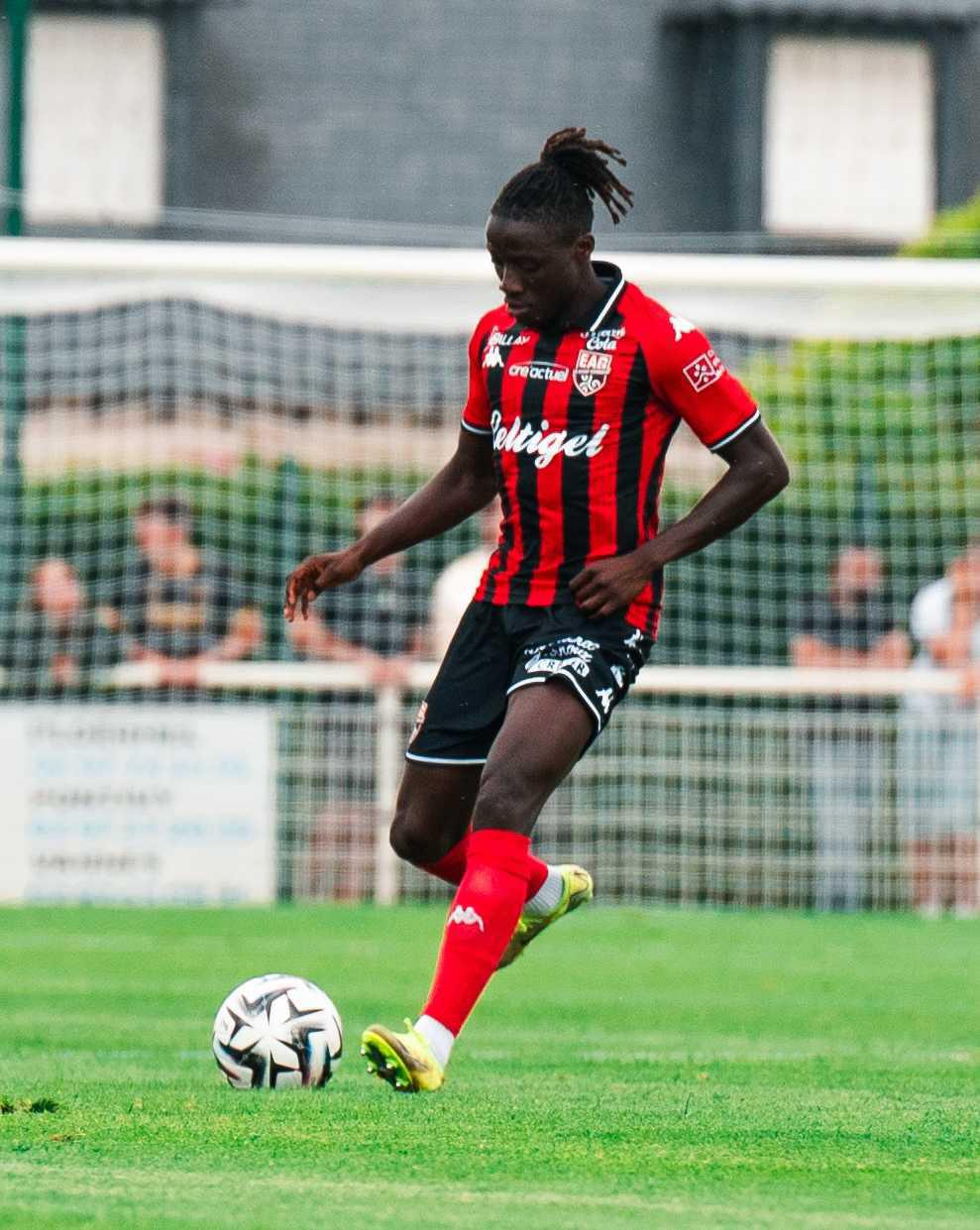  11 Amadou Sagna