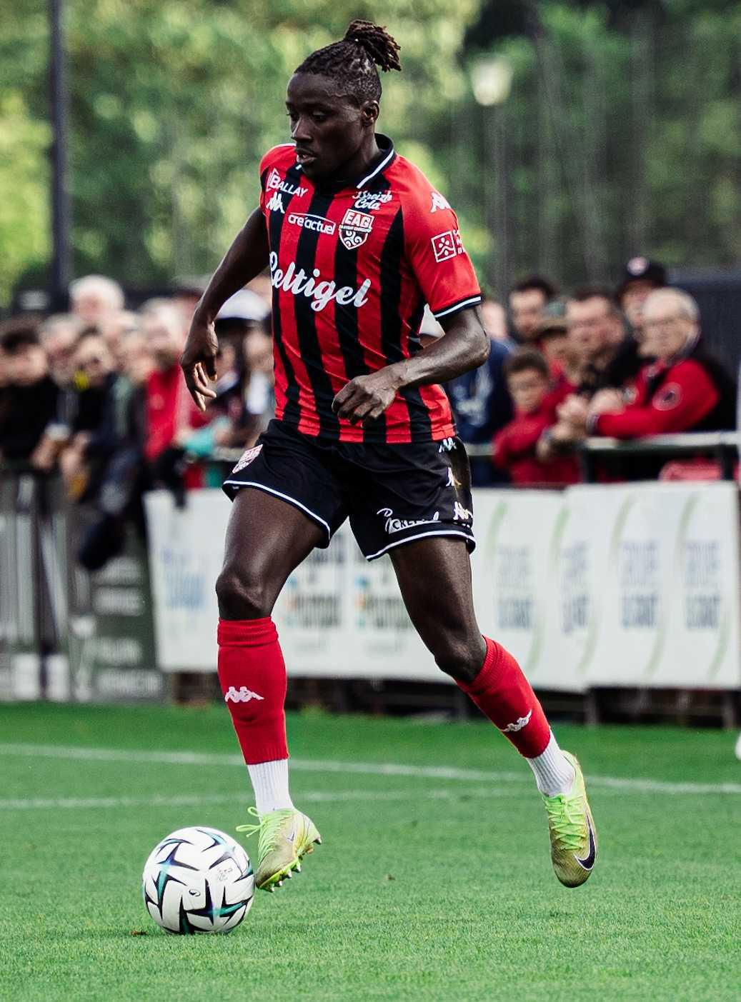  11 Amadou Sagna