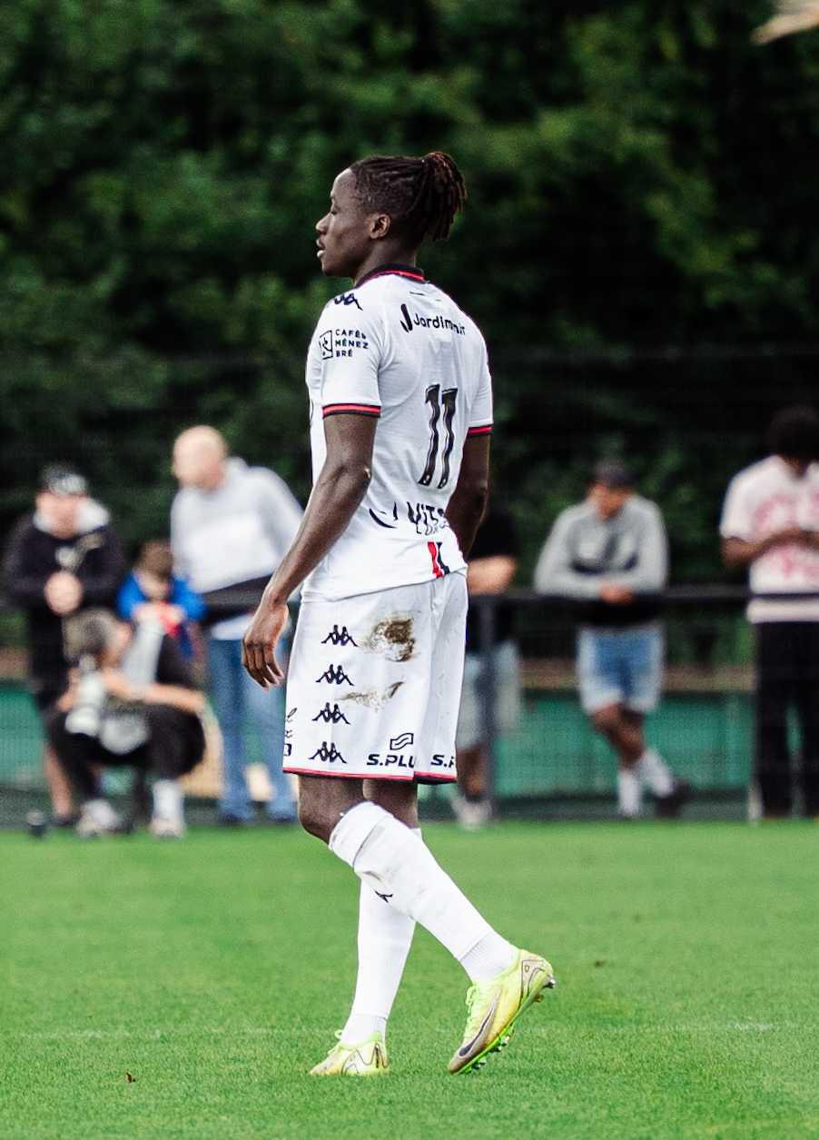  11 Amadou Sagna