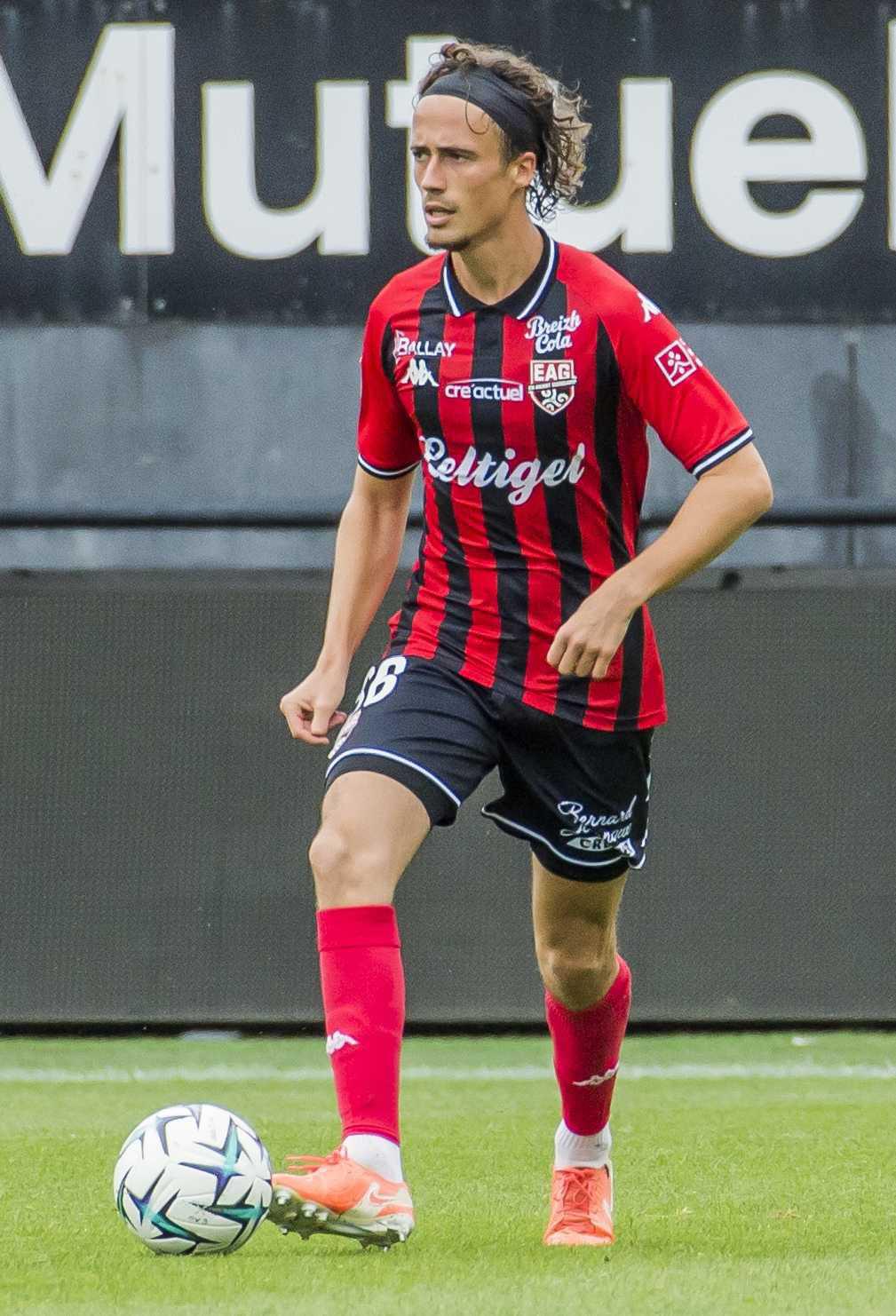  36 Albin Démouchy