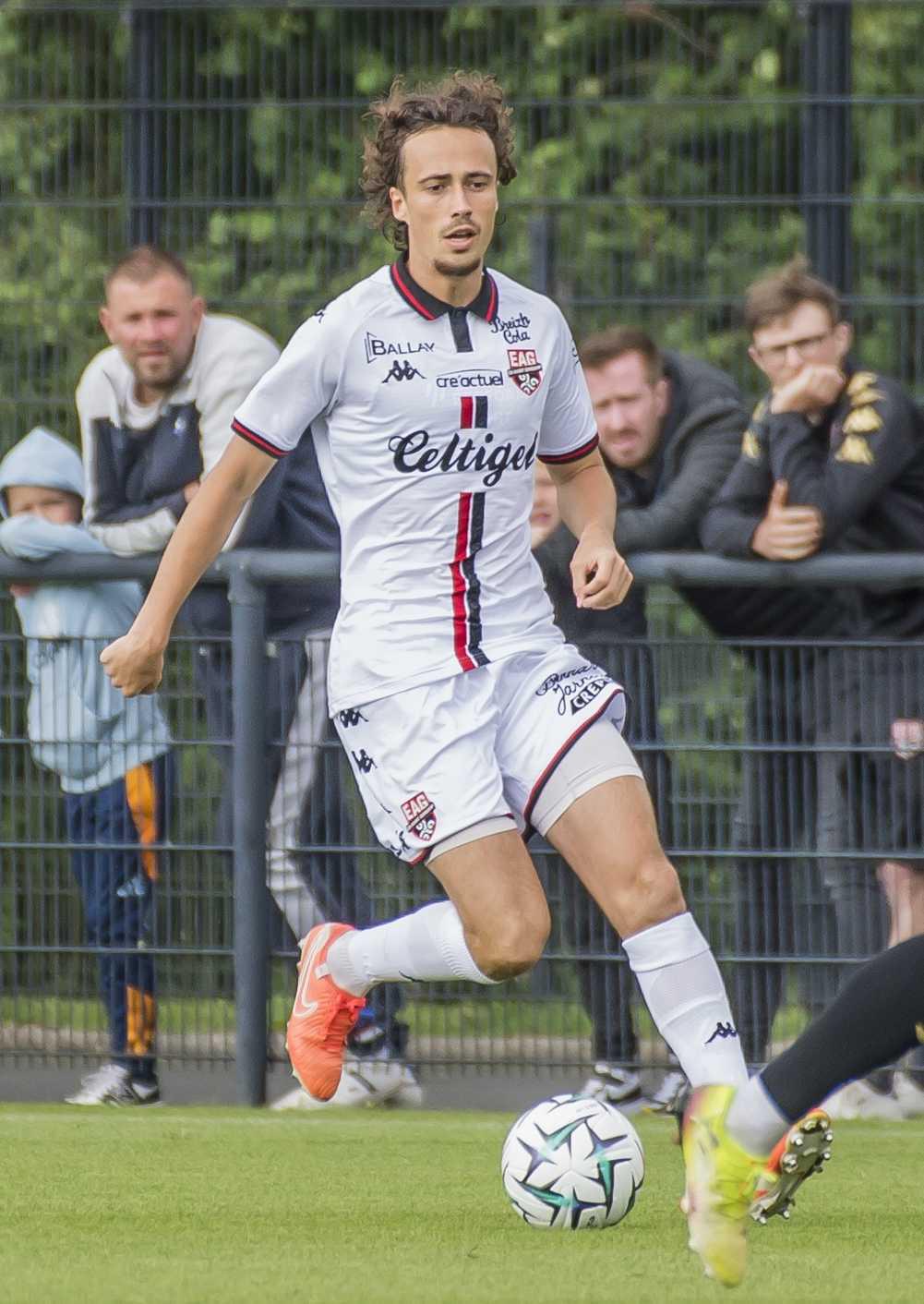  36 Albin Démouchy