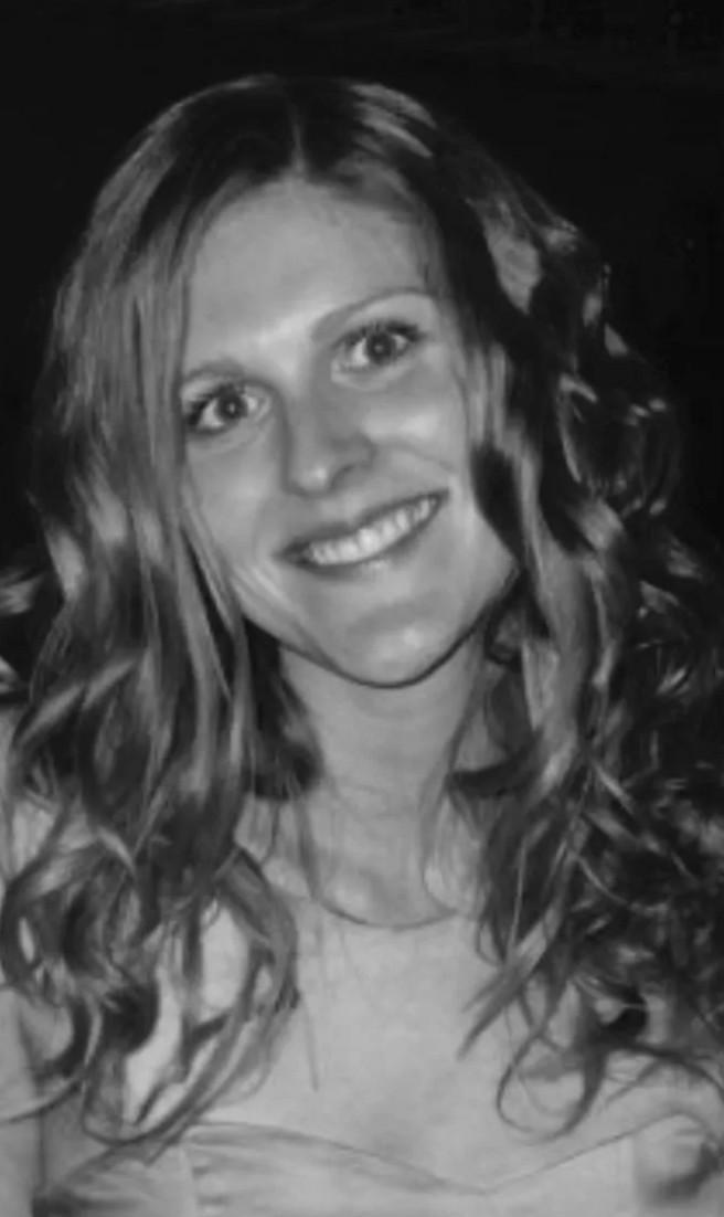 ELLI WEEKS ELLI WEEKS