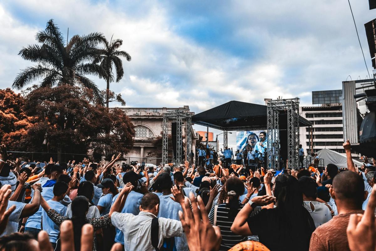 Ça finira en louange 🎺 Ça finira en louange 🎺