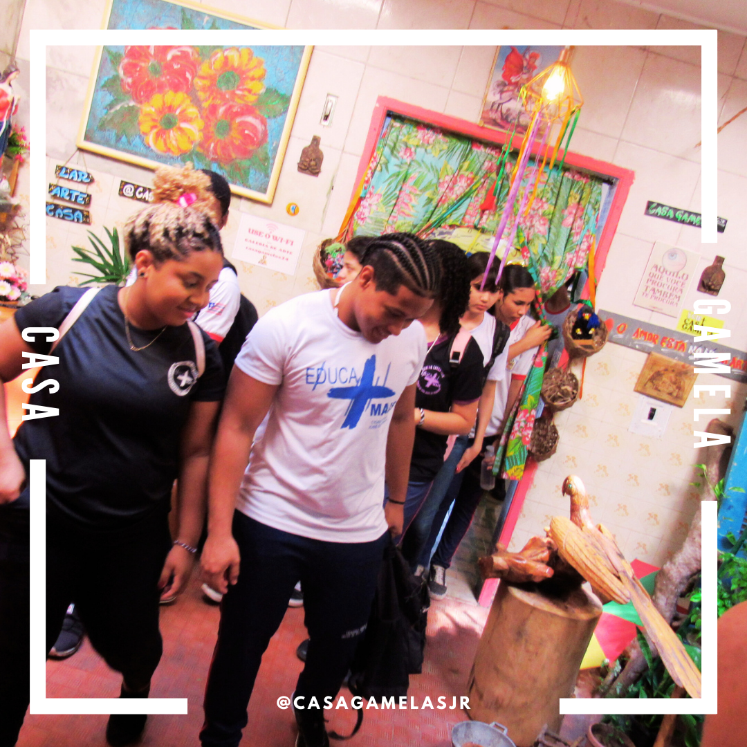 Visita do alunos e professores de Arte do Colégio CAIC DO Bairro São Raimundo , de São José de Ribamar