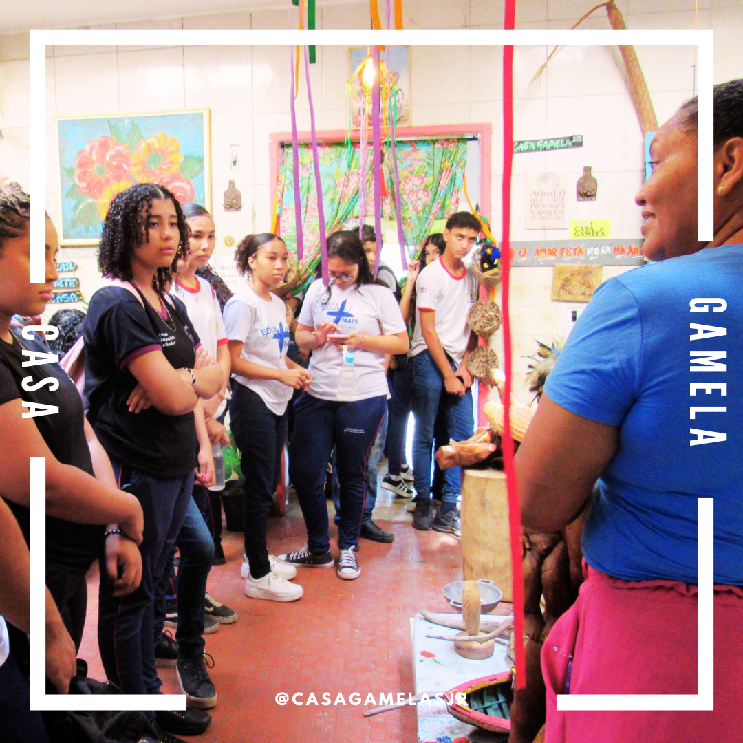Visita do alunos e professores de Arte do Colégio CAIC DO Bairro São Raimundo , de São José de Ribamar
