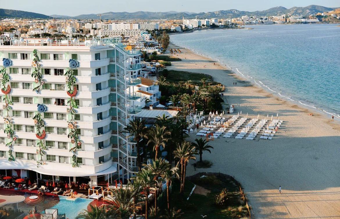 Playa d'en Bossa Playa d'en Bossa
