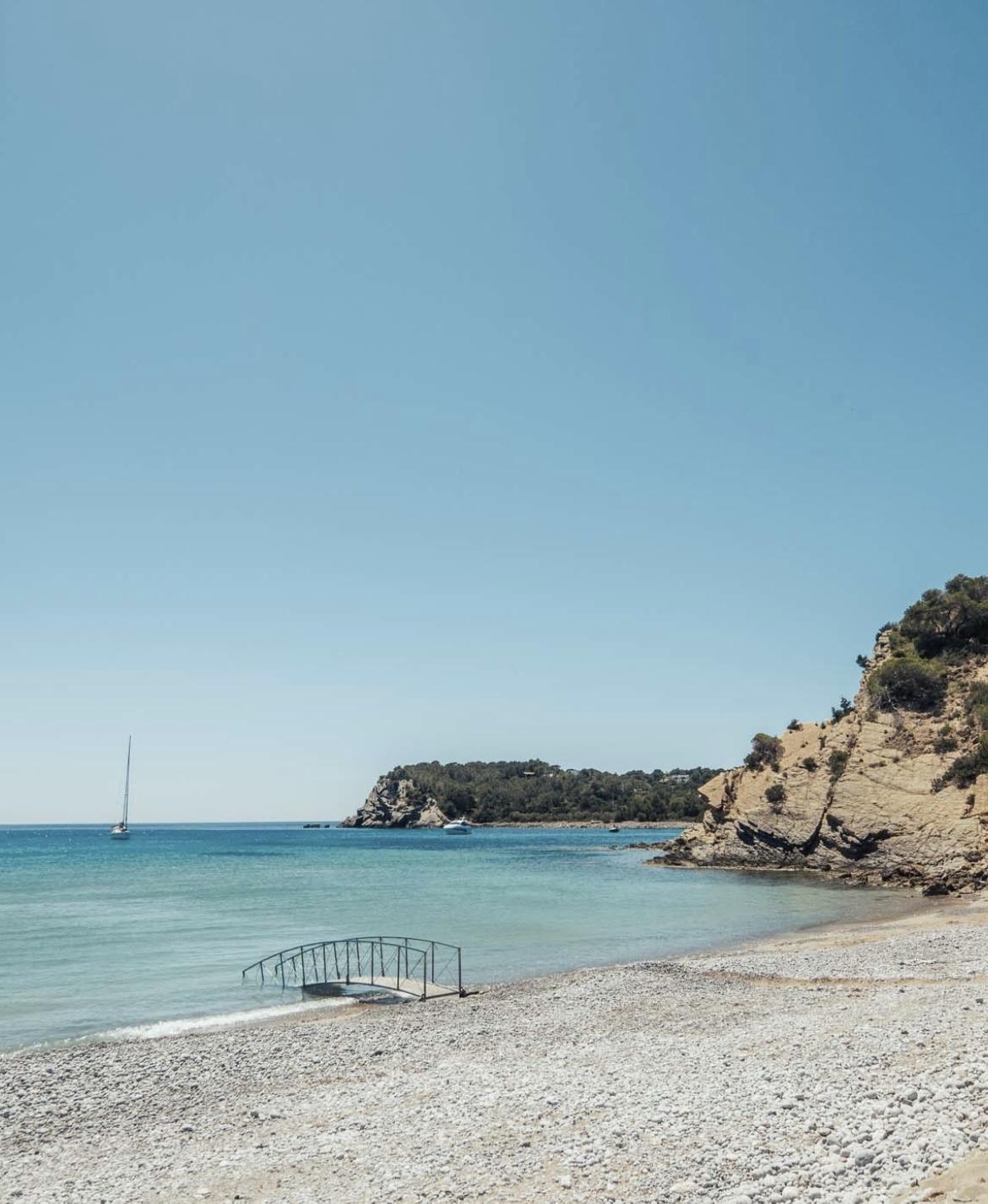 Cala Jondal Cala Jondal