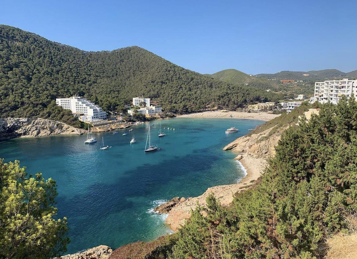 Cala Llonga Cala Llonga