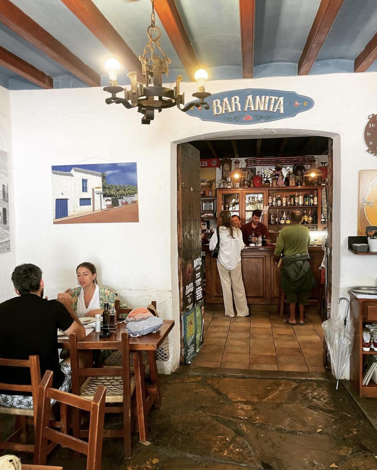 Bar Anita (Ca n'Anneta) Bar Anita (Ca n'Anneta)
