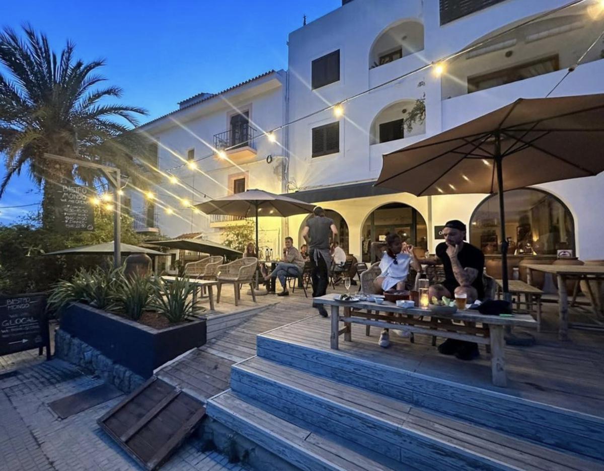 Bistro Mondo Bistro Mondo