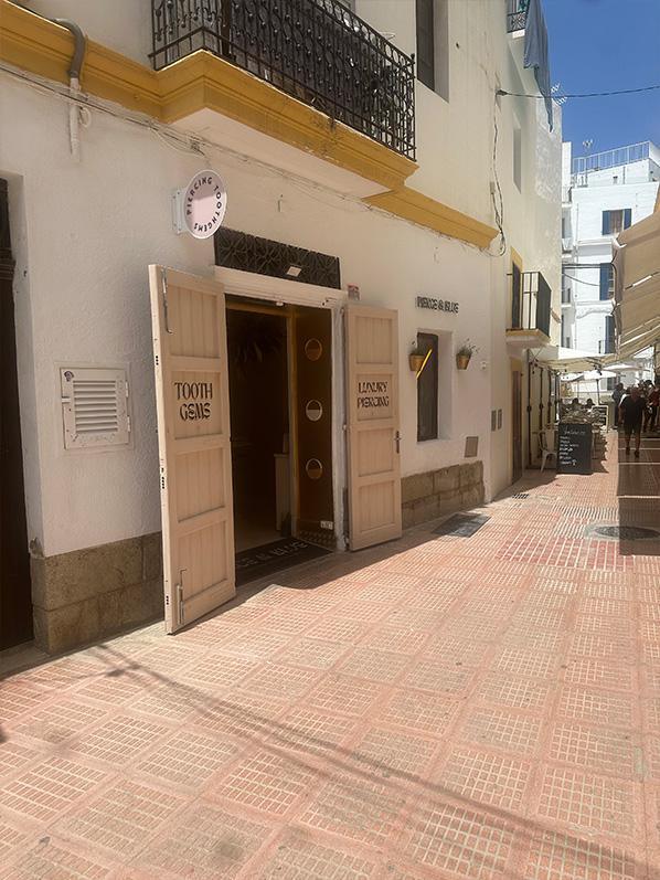 Pierce & Blue Pierce & Blue