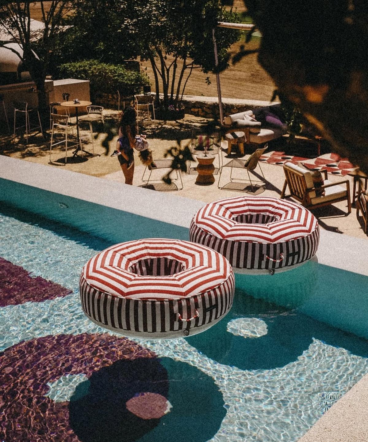 Roca House Restaurant & Pool Roca House Restaurant & Pool