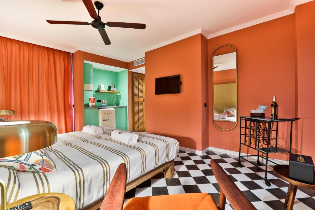 Cubanito ★★★★☆ Cubanito ★★★★☆