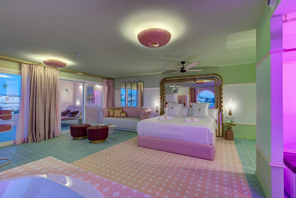 Grand Paradiso - Adults Only ★★★★☆ Grand Paradiso - Adults Only ★★★★☆